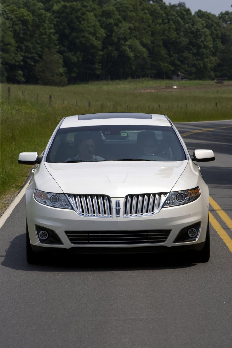 Lincoln MKS 2008 года  (фото 218 из 284)